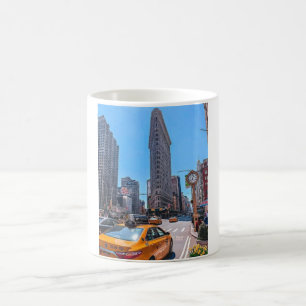Famous Flatiron Building New York Yellow Cab Retro Coffee Mug