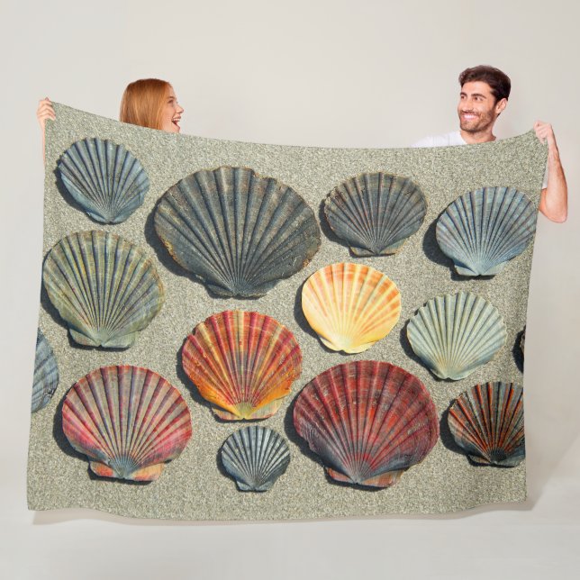 FAN SHELLS FLEECE BLANKET (In Situ)