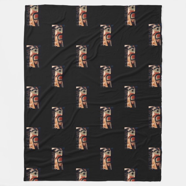 Fancy Alaska Carved Totem Pole Photo Designed Fleece Blanket (Front)