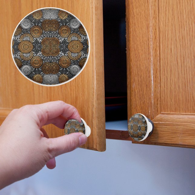 Fancy Metal Coined Ceramic Knob (Creator Uploaded)