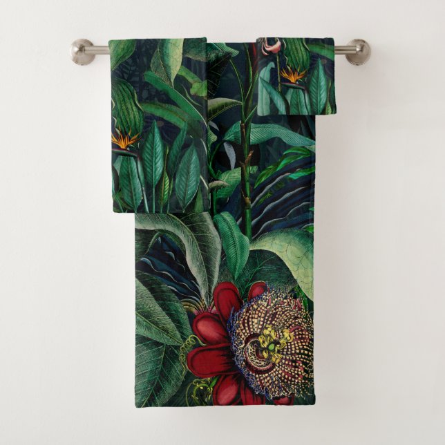 Fantastic Fabulous Midnight Rainforest  Bath Towel Set (Insitu)