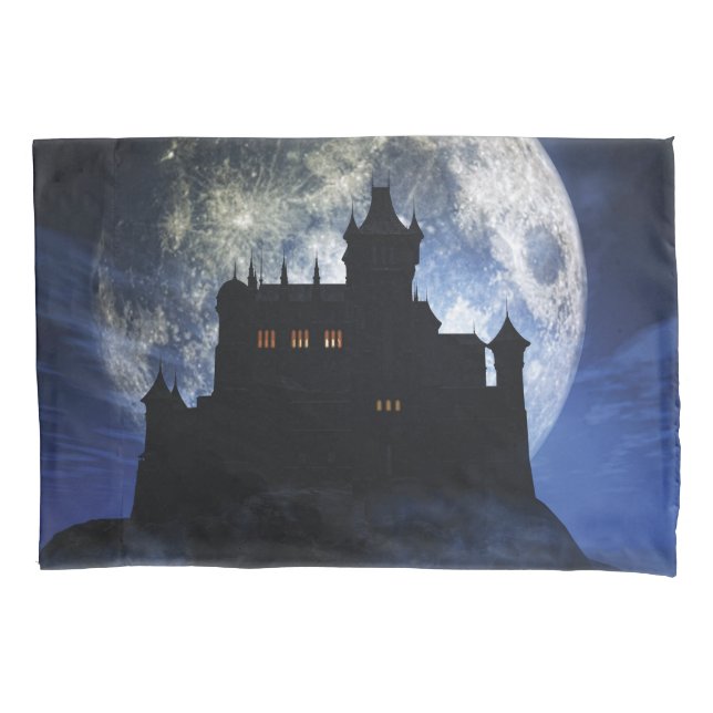 Fantasy castle during night pillowcase (Front)