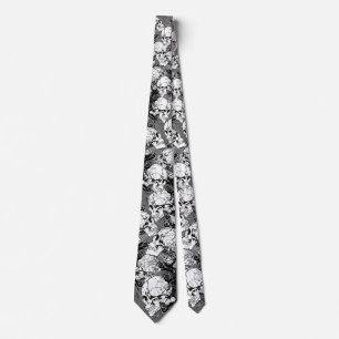 Fantasy Skulls Tie