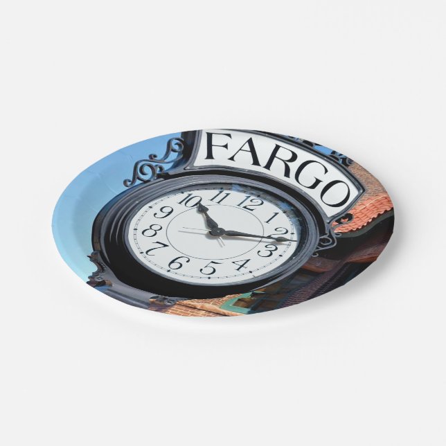 Fargo Clock Paper Plate (Angled)