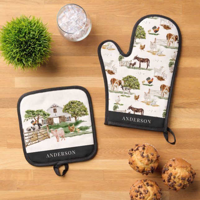 Farm Animals & Barn Pattern Oven Mitt & Pot Holder Set (Top Down)