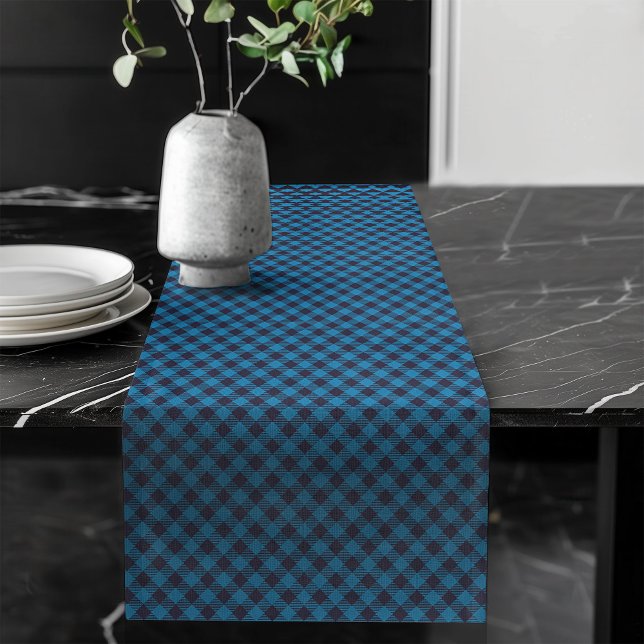 Farmhouse Plaid Table Runner in Blue and Navy (Farmhouse Plaid Table Runner in Blue and Navy)