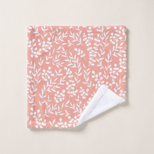 Farmhouse simple floral pattern on pink bath towel set