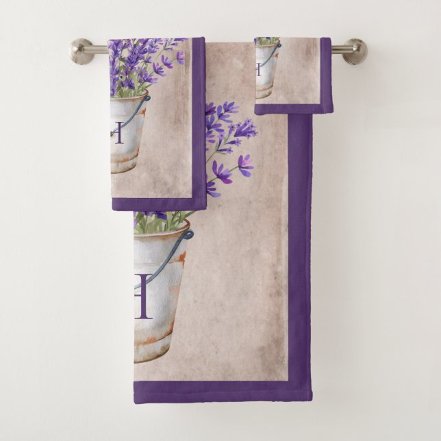 Farmhouse Spring / Summer Lavender in a Bucket Bath Towel Set (Insitu)