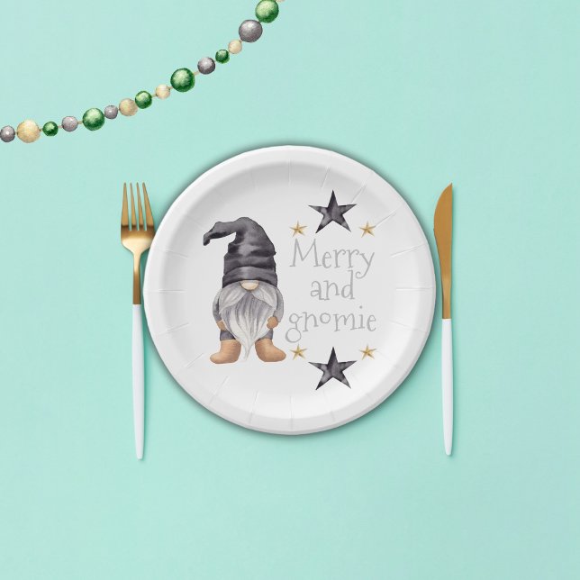 Farmhouse Winter Watercolor Gnome for Christmas Paper Plate (Creator Uploaded)