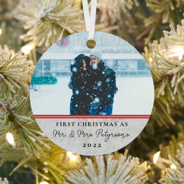  Farmhouse Wood First Christmas Married Photo Meta Metal Tree Decoration (Insitu)