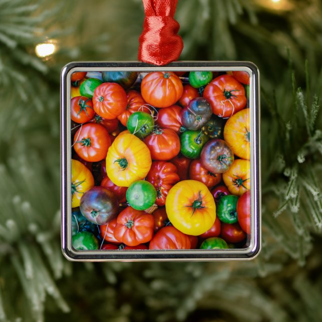 Farms | Colourful Tomato Harvest Metal Ornament (Tree)