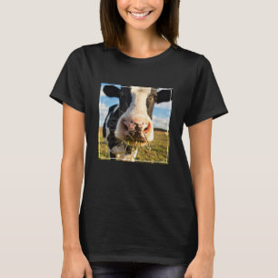 Farms   Holstein Cow Chewing T-Shirt