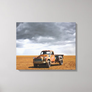 Farms   Old Truck in Field Canvas Print