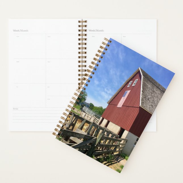 Farms | Red Barn With American Flag Planner (Display)