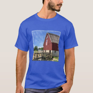 Farms   Red Barn With American Flag T-Shirt