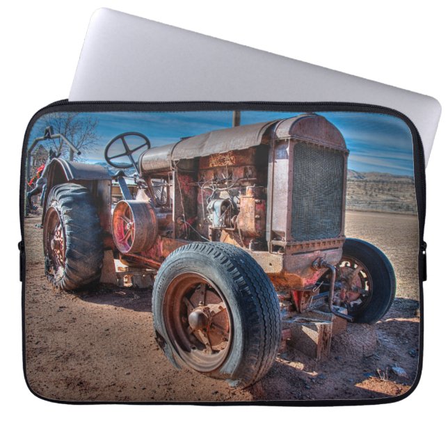 Farms | Rusty Antique Tractor Laptop Sleeve (Front)