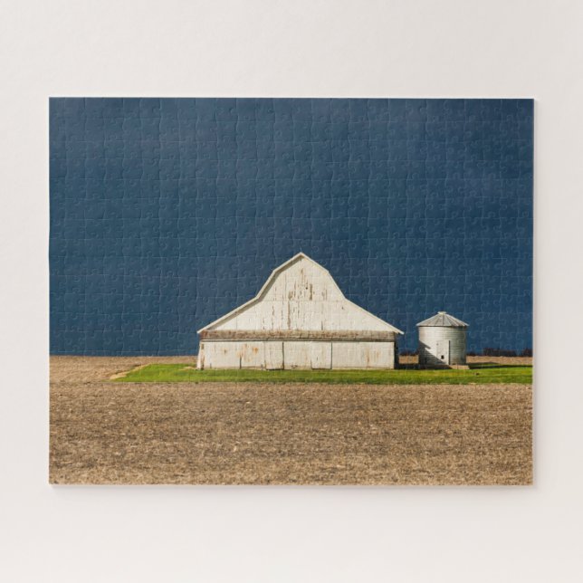 Farms | White Barn & Silo Jigsaw Puzzle (Horizontal)