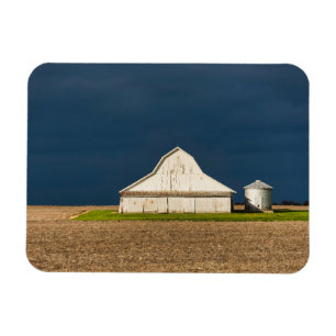 Farms White Barn & Silo Magnet