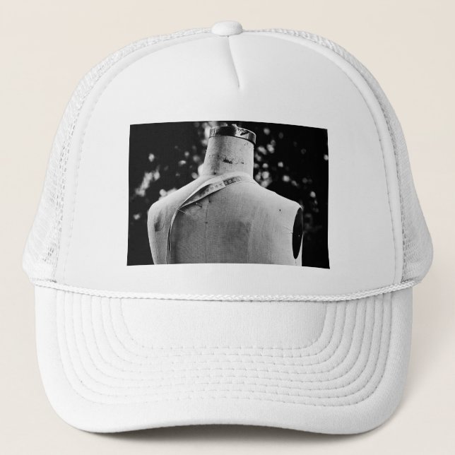 fashion back outdoors trucker hat (Front)