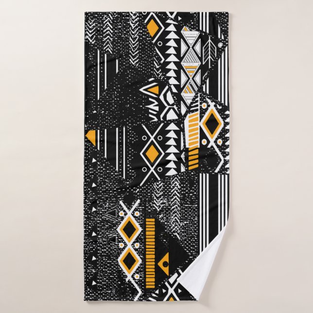 Fashionable and trendy  collage seamless pattern w bath towel (Bath Towel)