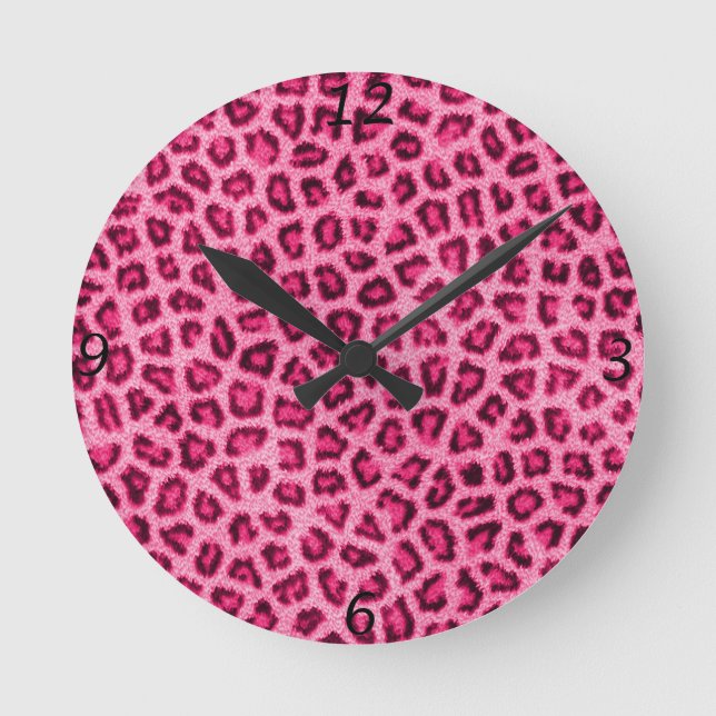 Fashionable leopard skin fluffy fur effect round clock (Front)