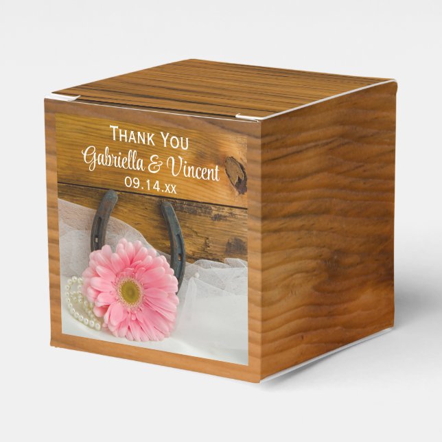 Faux Barn Wood Pink Daisy and Horseshoe Wedding Favour Box (Front Side)