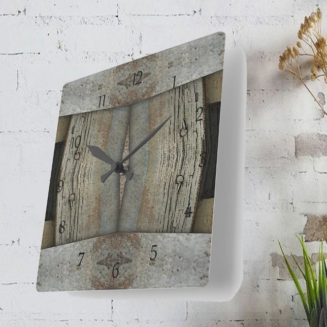 Faux Rusted Metal and Barn Wood Wall Clock (Creator Uploaded)