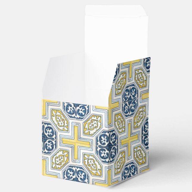Faux Tile Pattern Yellow and Blue Party Favour Box (Opened)