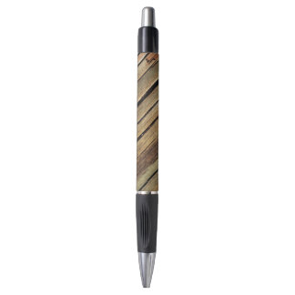Faux Tree Bark Pen