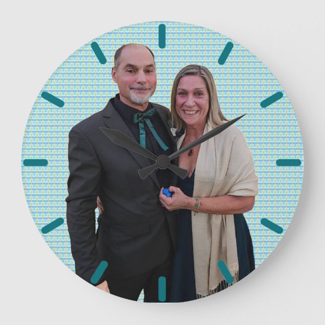 'Fave People' o' Clock' Wall Clock (Front)