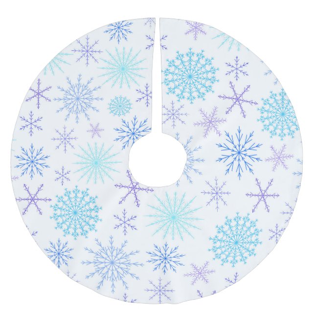 Favour Tags Brushed Polyester Tree Skirt (Front)