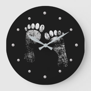 Favourite legs large clock