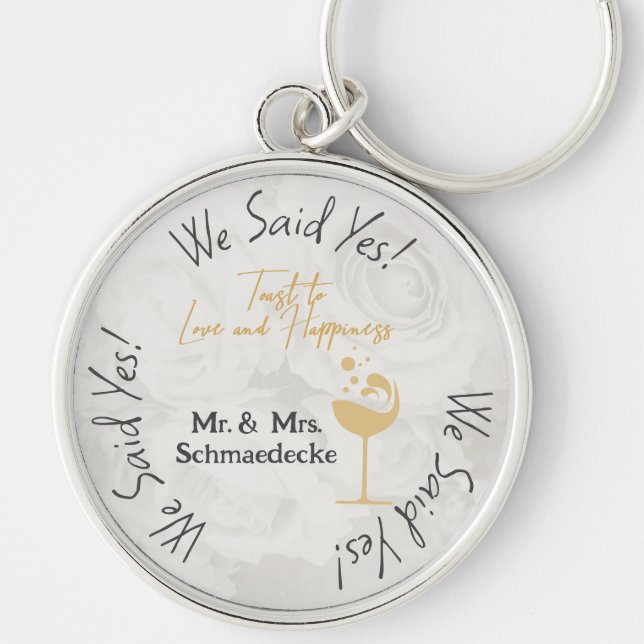 Favours Wedding Classy Chic KeyChain White Gold  (Front)