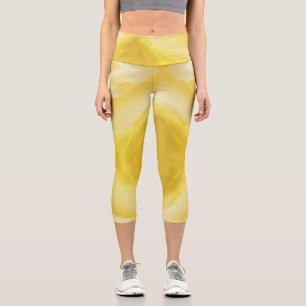 Featherlight Bloom Capri Leggings