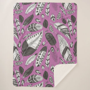 Feathers pattern sherpa blanket