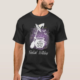 Feelin witchy graphic witchcraft cauldron broom sp T-Shirt