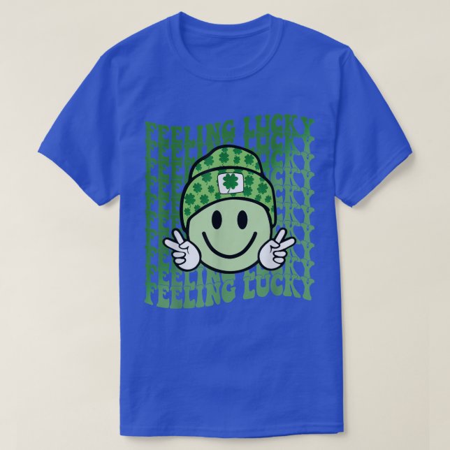 Feeling Lucky Smile Face Shamrock St Patrick's Luc T-Shirt (Design Front)