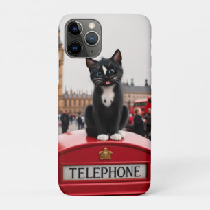 Felini on the Red Phone Booth: A London Adventure iPhone 11 Pro Case