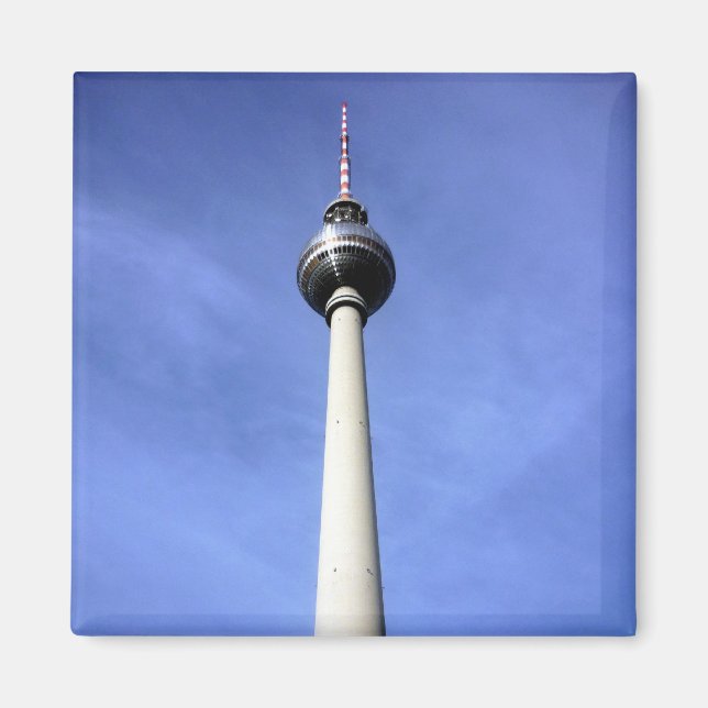 fernsehturm tower magnet (Front)