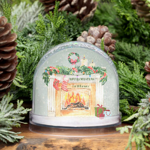 FESTIVE CHRISTMAS FIREPLACE STOCKINGS & WREATH  SNOWGLOBE