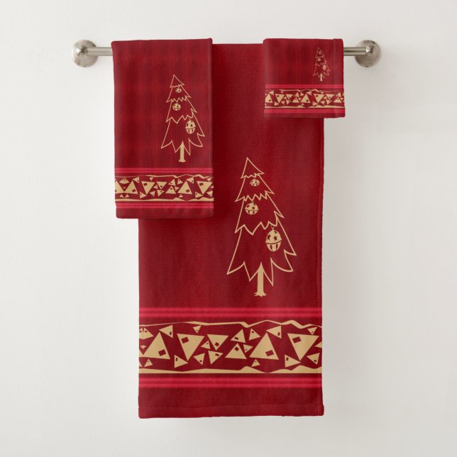 Festive Christmas Tree Gold Bath Towel Set (Insitu)