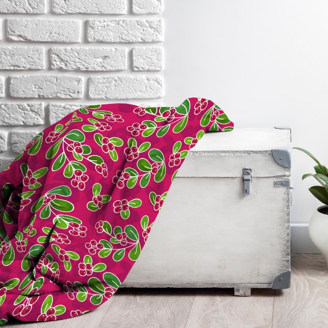 Festive Cranberry Foliage Pattern, Fuchsia  Fleece Blanket (Fuchsia Cranberry Pattern Fleece Blanket)