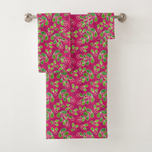 Festive Cranberry Fruit Pattern, Fuchsia Bath Towel Set