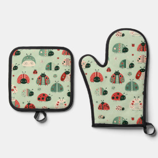 Festive Little Bugs Oven Mitt & Pot Holder Set
