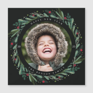 Festive New Year Wreath Leaves Berries Magnet