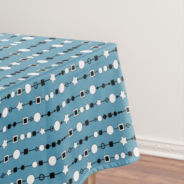 Festive pattern with string beads and jewelry star tablecloth (In Situ)