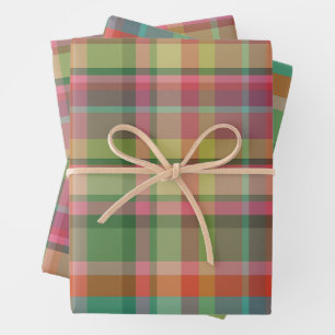 Festive Retro Christmas Plaid Cute Preppy Holiday Wrapping Paper Sheet