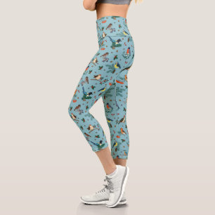 Festive Winter Birds Christmas Pattern Capri Leggings