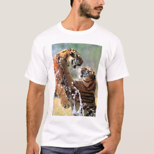 FIGHTING TIGERS T-Shirt