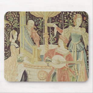 Figures around a fountain mouse pad